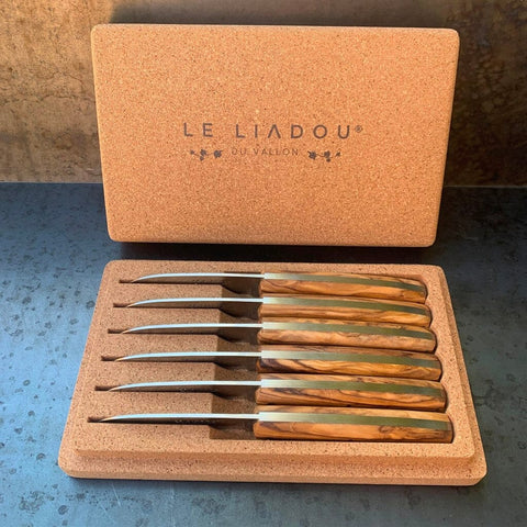 Couteaux de table Liadou en Olivier (coffret de 4 ou 6 pièces)