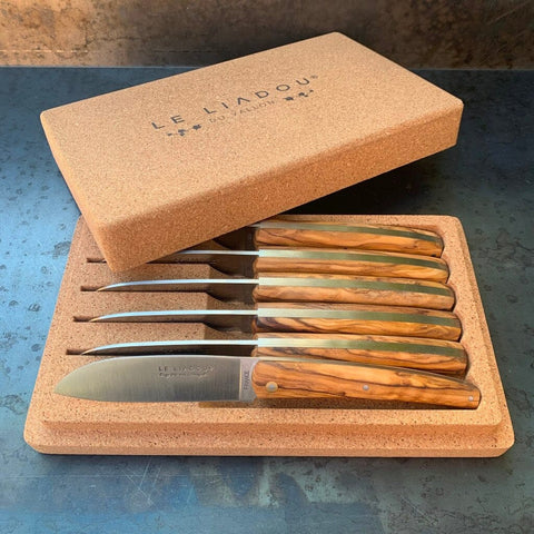 Couteaux de table Liadou en Olivier (coffret de 4 ou 6 pièces)