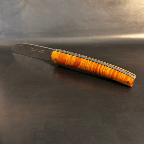 Liadou Exception in Ebony with Chiseled Plates
