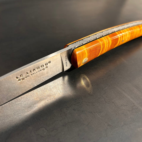 Liadou Exception in Ebony with Chiseled Plates