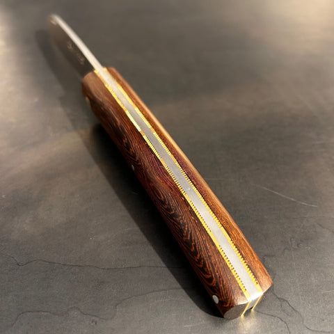 Liadou Exception in olive wood & Chiseled Plates