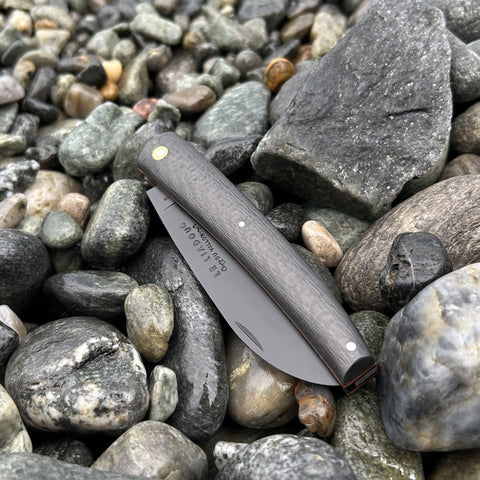 Liadou Racing Black en Fibre de carbone & platines en G10