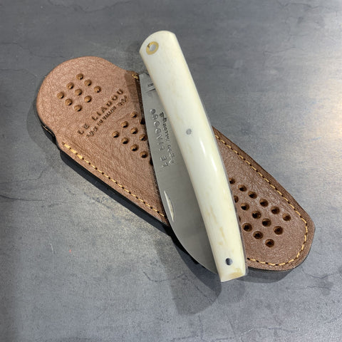 Fourreau en cuir pour Petit Liadou
