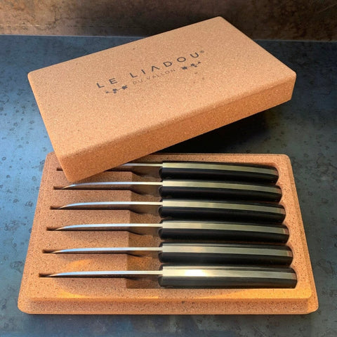 Liadou table knives in Black POM (box of 4 or 6 pieces)