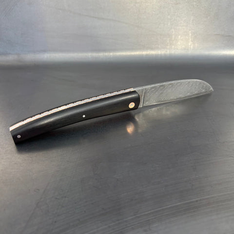 Liadou Exception in Ebony with Chiseled Plates