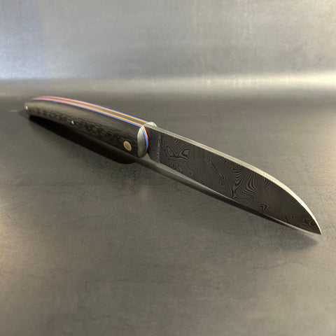 Liadou Exception in Carbon Fiber & "Lightweight" blue G10 plates