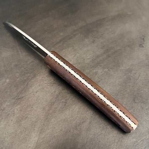 Liadou Exception in carbon fiber/copper &amp; Chiseled copper plates