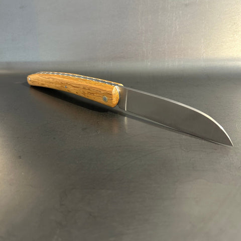Liadou Exception in cask oak & Chiseled Plates