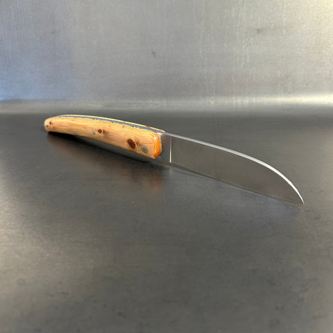 Liadou ® Exception in Juniper & Chiseled Plates