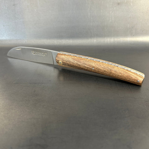 Liadou Exception in Vallon Walnut & Chiseled Plates
