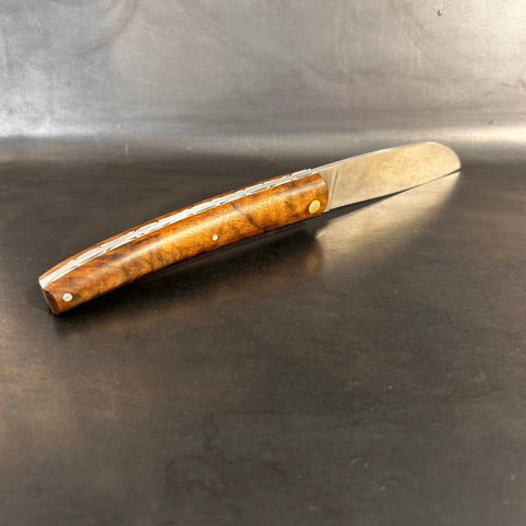 Liadou Exception in Vallon Walnut & Chiseled Plates
