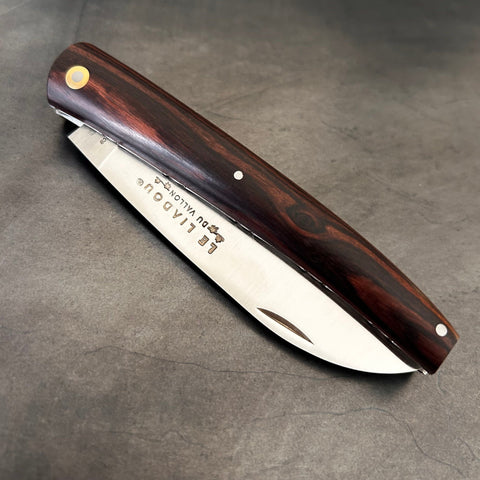 Liadou Exception in Kingwood with engraved liners 