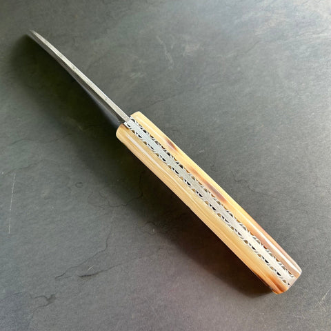 Petit Liadou Exception in Juniper Burl & Damascus Blade