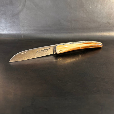 Petit Liadou in marbled Horn Tip & Chiseled Plates