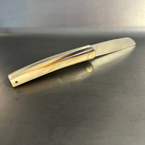Petit Liadou in marbled Horn Tip & Chiseled Plates
