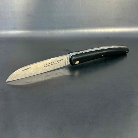 Petit Liadou in Ebony & Chiseled Plates