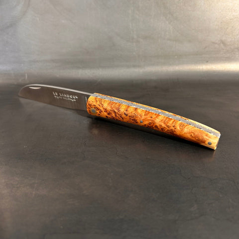 Petit Liadou in Juniper & Chiseled Plates