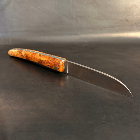 Petit Liadou in Juniper & Chiseled Plates